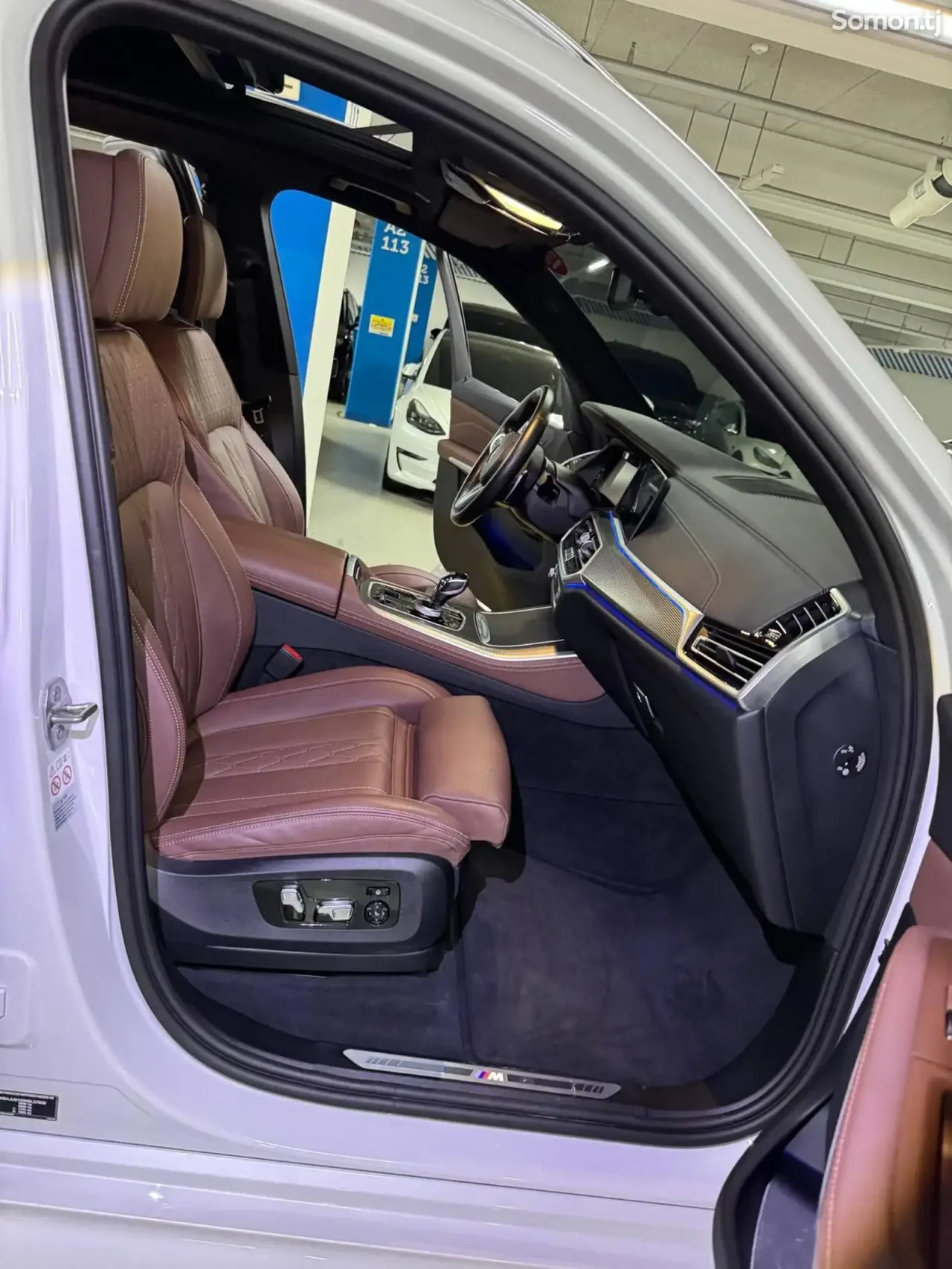 BMW X5 M 2022 · 3.0 AT
