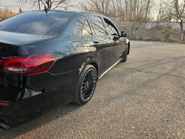 Mercedes-Benz E class 2010 · 3.0 AT