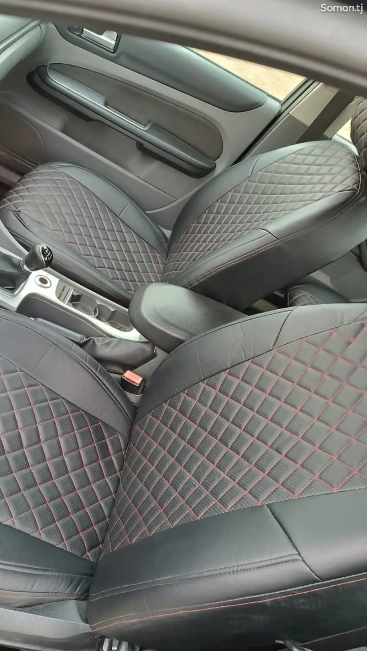 Ford Focus 2008 · 1.8 MT