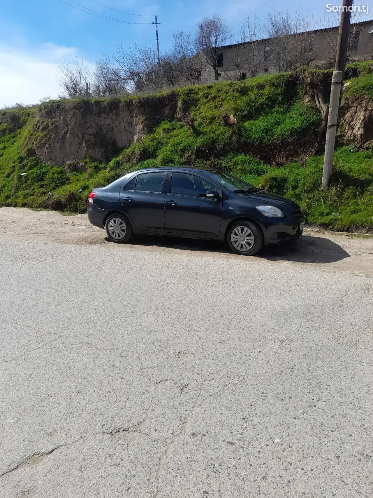 Toyota Belta 2006 · 1.3 AT