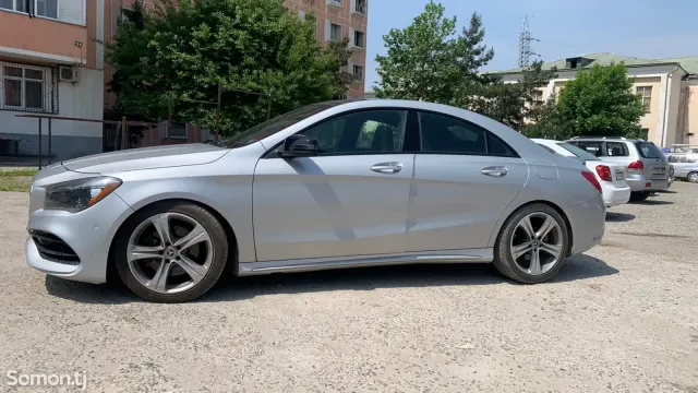 Mercedes-Benz CLA-Class 2018 · 2.0 AT