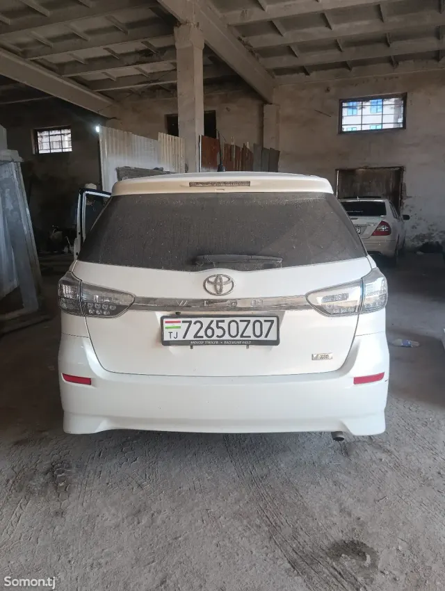 Toyota Wish 2014 · 1.8 AT