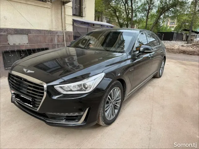Hyundai Genesis 2016 · 3.8 AT