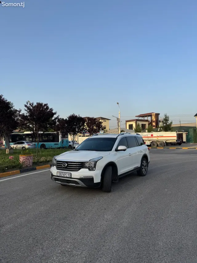 GAC Trumpchi GS8 2017 · 2.0 AT