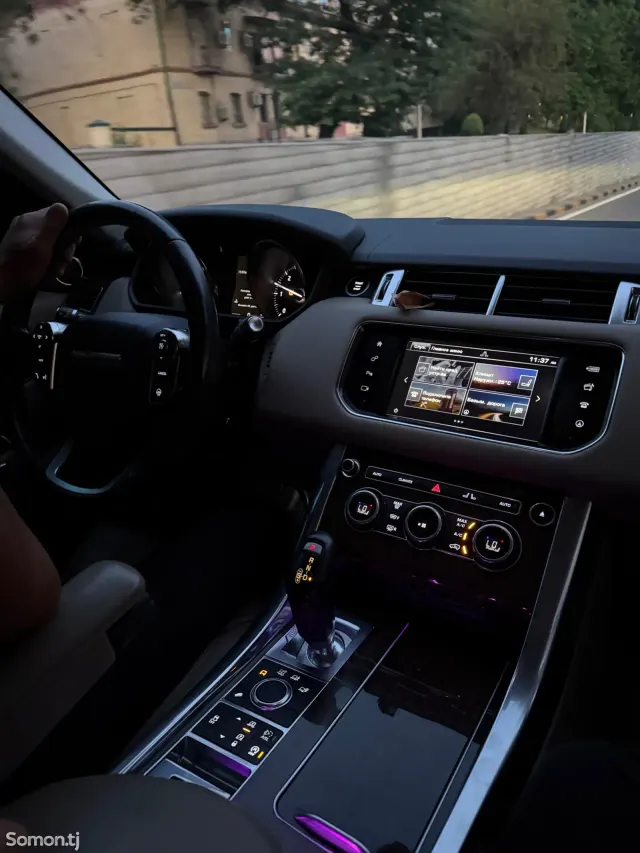 Land Rover Range Rover Sport 2016 · 3.0 AT