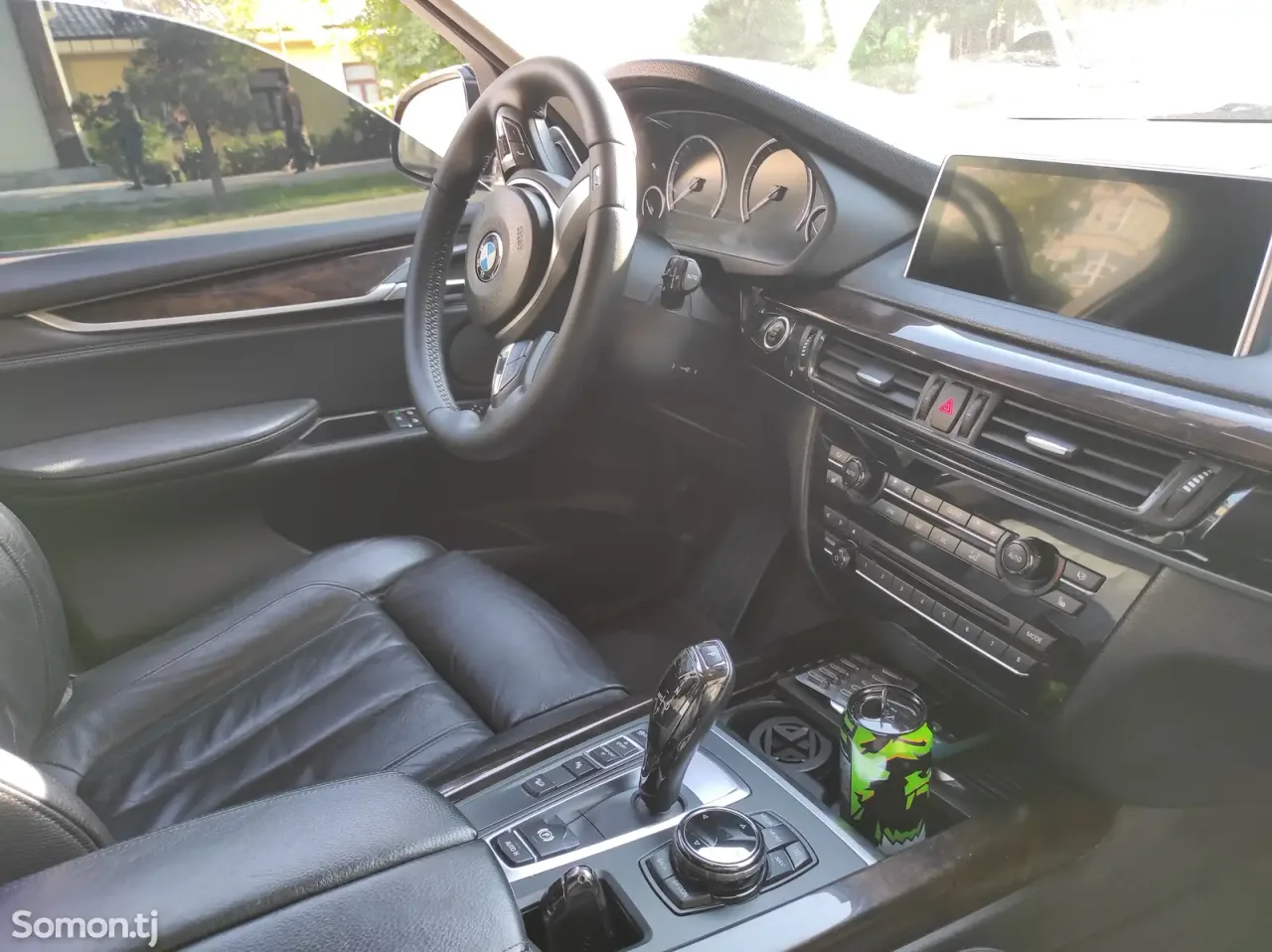 BMW 5 series 2014 · 4.4 AT