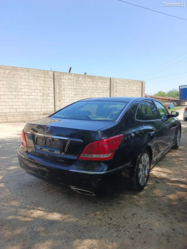 Hyundai Equus 2012 · 3.8 AT