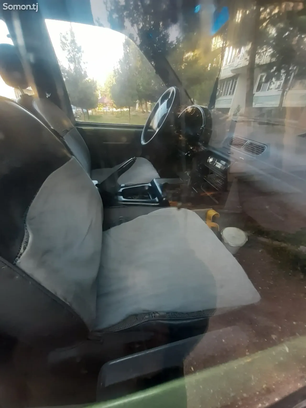 Nissan Serena 1997 · 1.5 MT