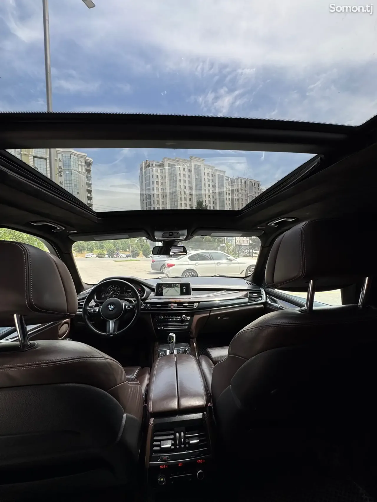 BMW X5 2015 · 3.0 AT