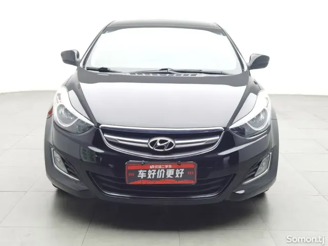 Hyundai Elantra 2015 · 1.6 AT