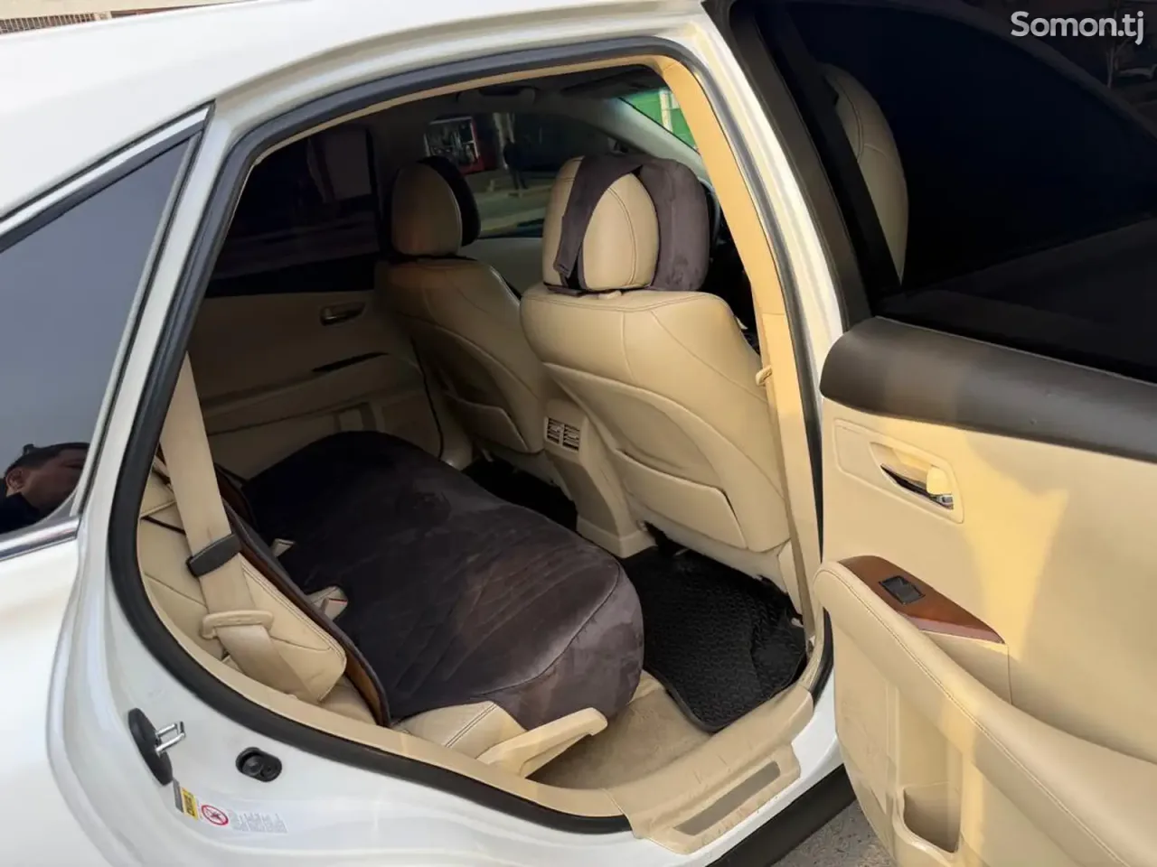 Lexus RX series 2013 · 3.5 AT
