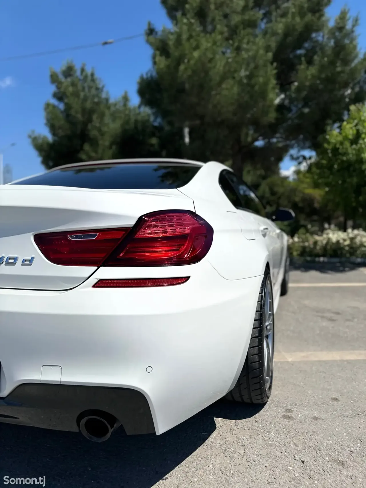 BMW 6 series 2015 · 4.0 AT