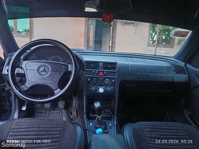 Mercedes-Benz C class 1998 · 1.8 MT