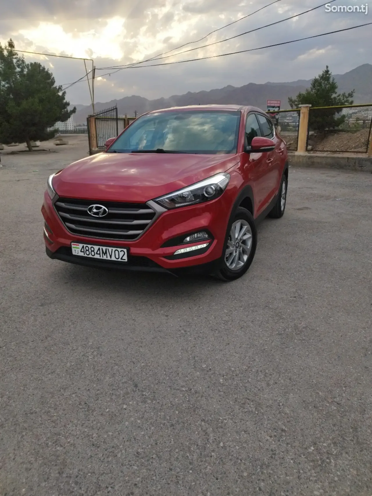 Hyundai Tucson 2018 · 1.6 AT
