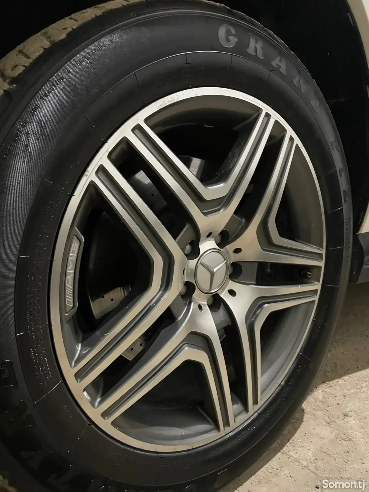 Mercedes-Benz GL class 2014 · 5.5 AT