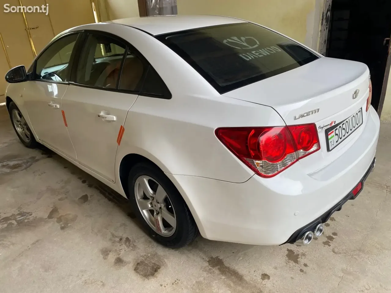 Daewoo Lacetti 2009 · 1.8 AT