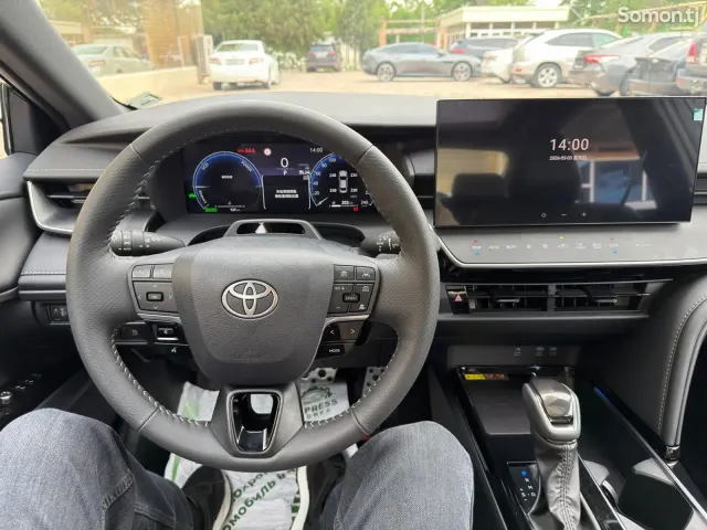 Toyota Camry 2026 · 2.0 AT
