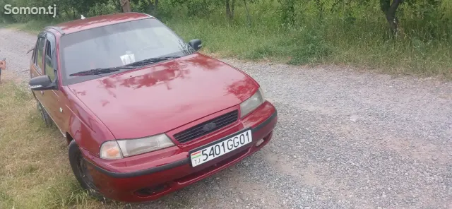 Daewoo Nexia 1996 · MT