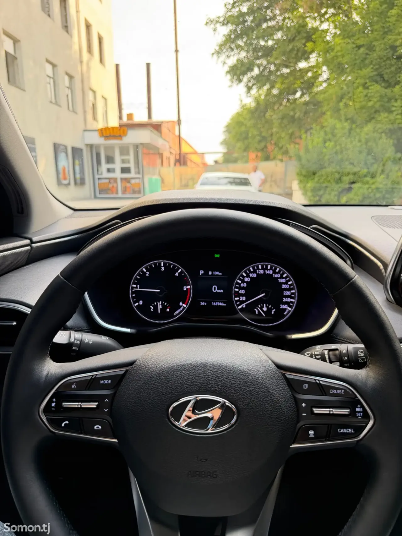 Hyundai Santa Fe 2018 · 2.0 AT