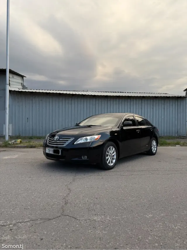 Toyota Camry 2007 · 2.4 AT