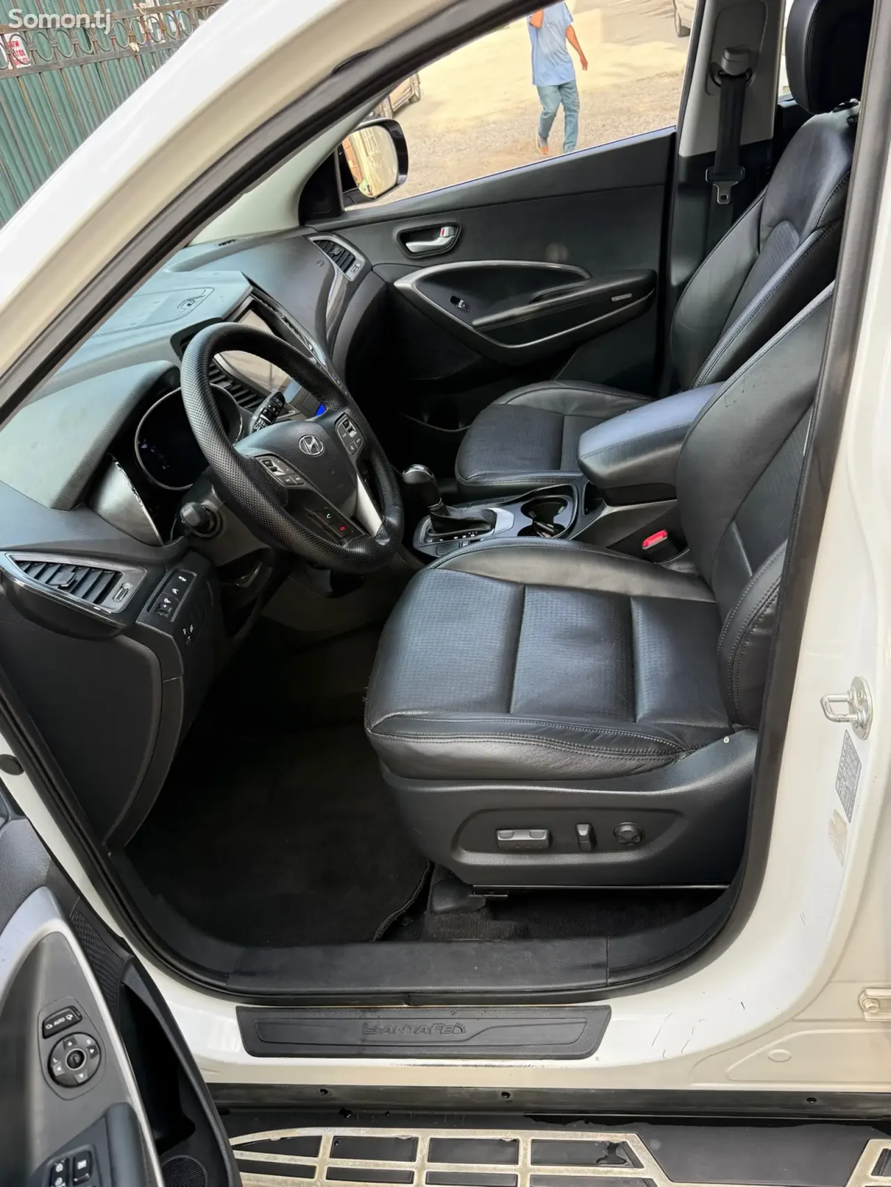 Hyundai Santa Fe 2014 · 2.4 AT
