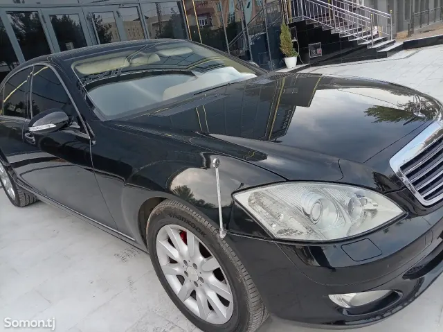 Mercedes-Benz S class 2008 · 3.5 AT