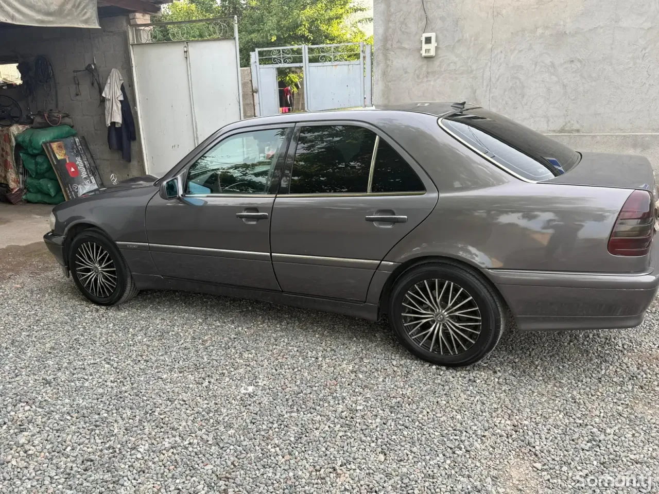 Mercedes-Benz C class 1996 · 1.8 MT