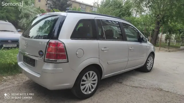 Opel Zafira 2007 · 1.9 AT