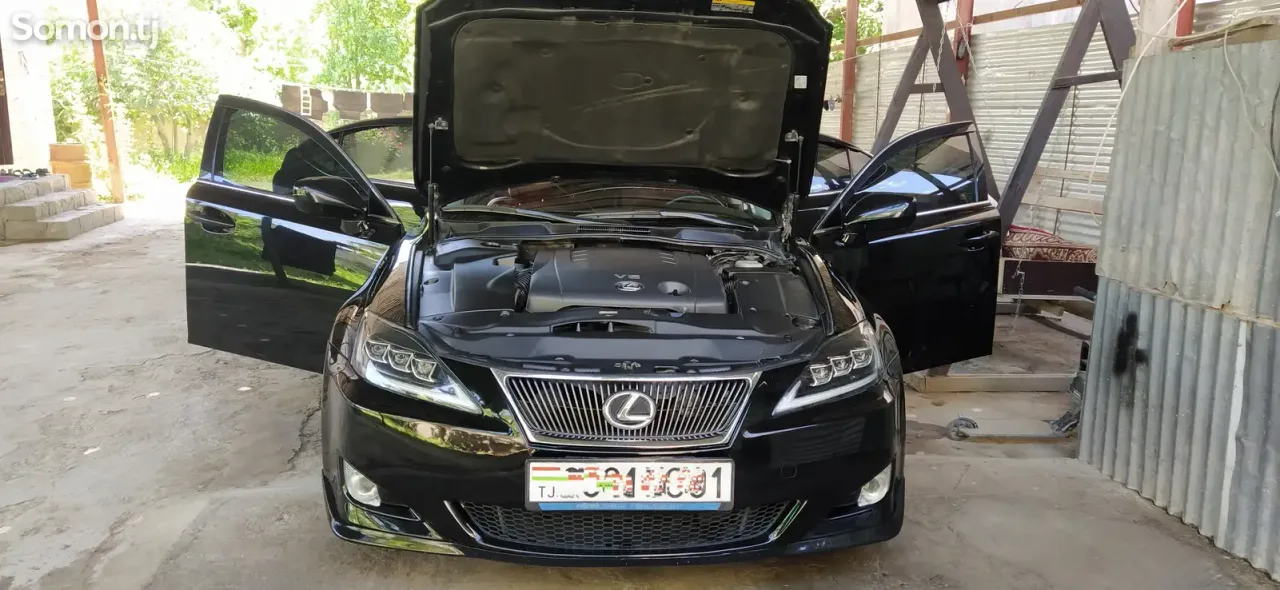 Lexus IS series 2007 · 2.5 AT