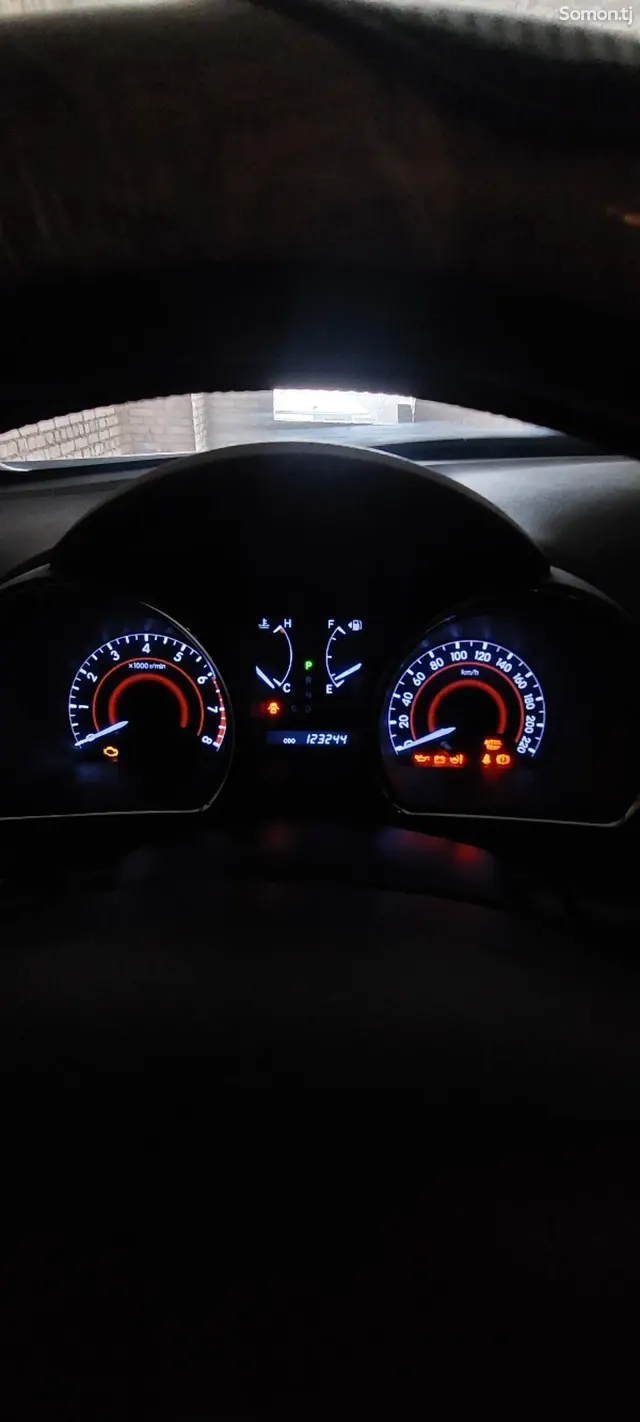 Toyota Highlander 2014 · 2.7 AT