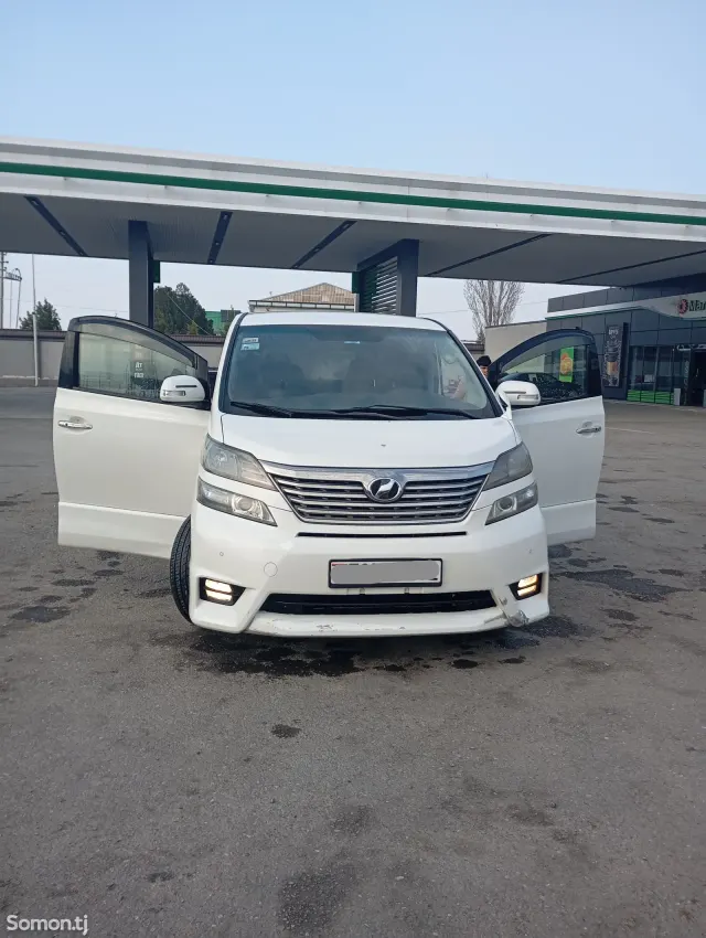 Toyota Vellfire 2014 · 2.4 AT