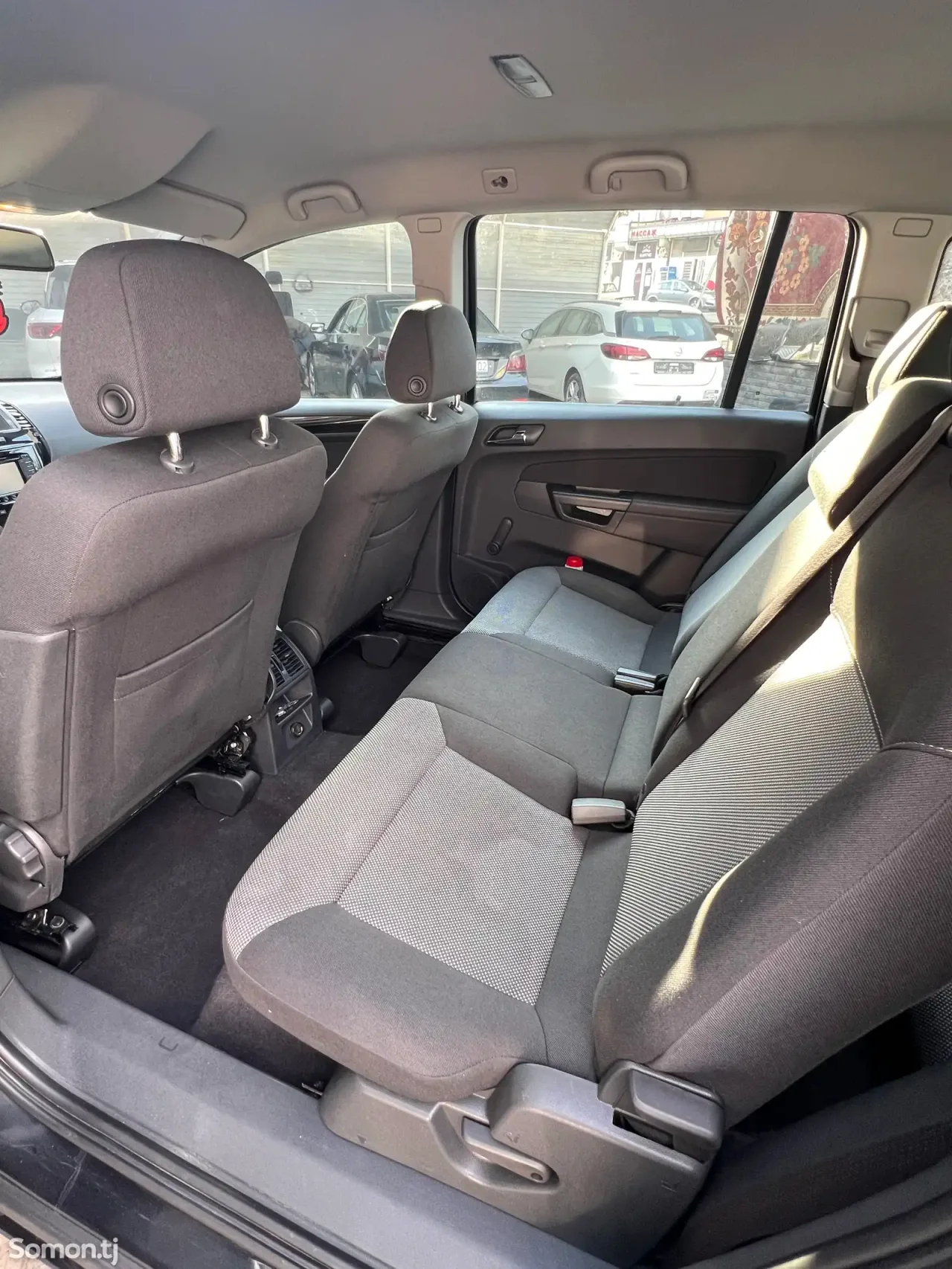 Opel Zafira 2014 · 1.8 MT