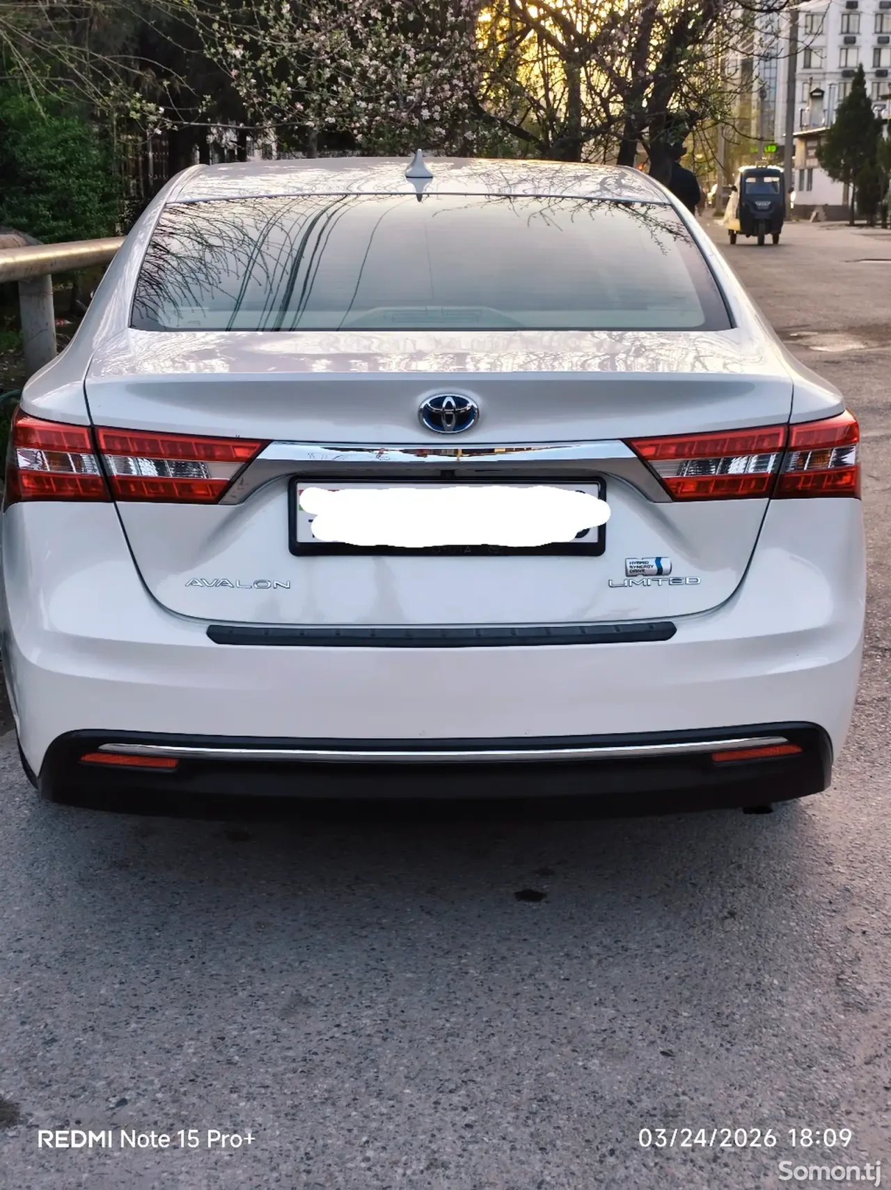 Toyota Avalon 2014 · 2.5 AT