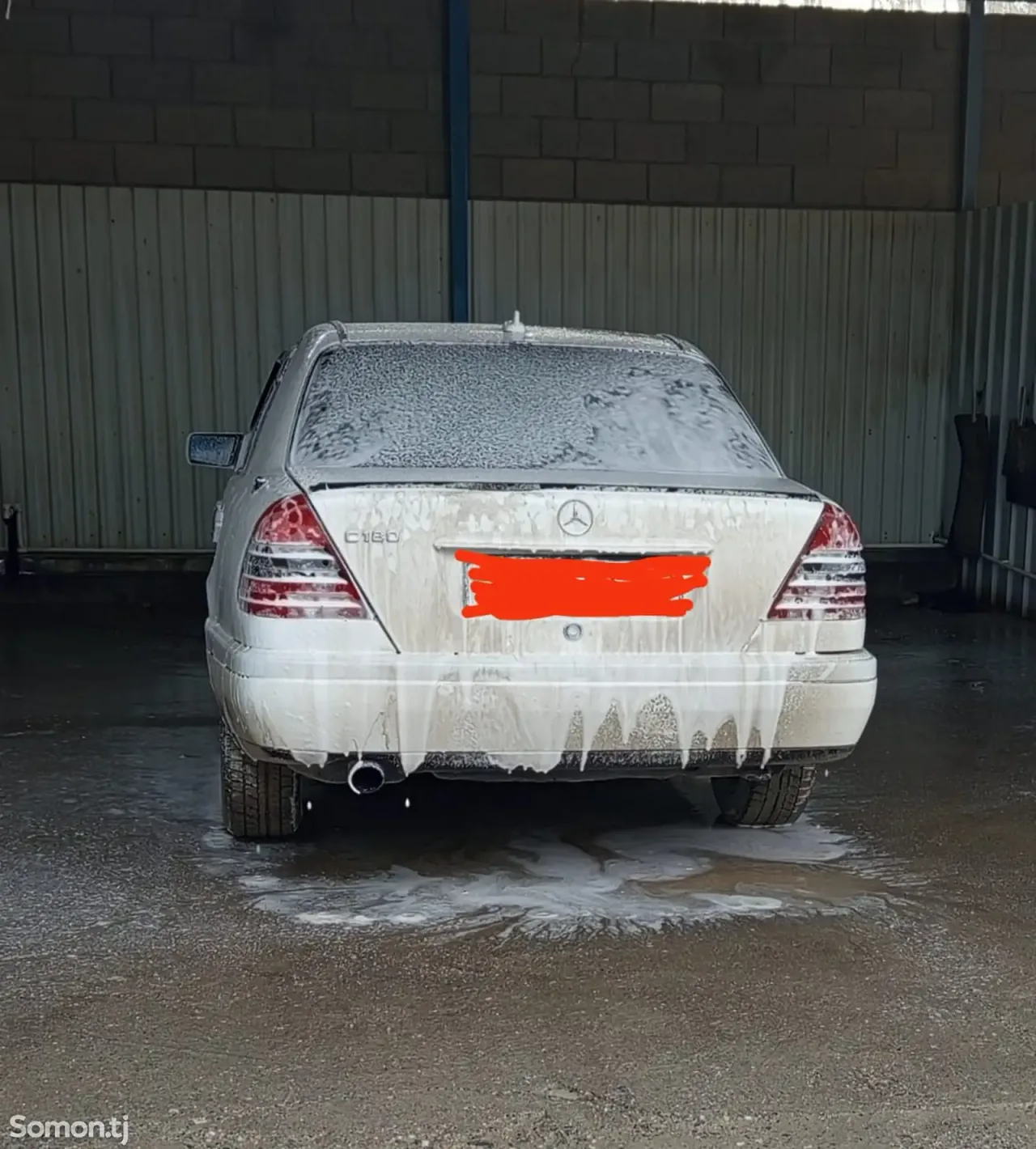 Mercedes-Benz C class 1996 · 2.2 MT