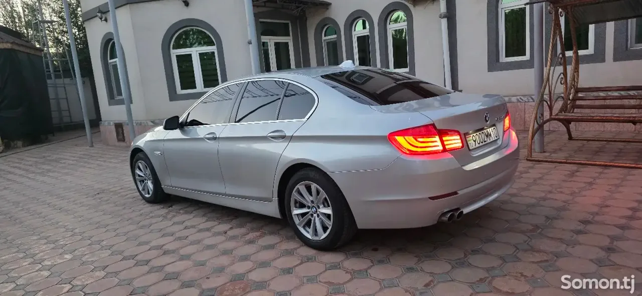 BMW 5 series 2012 · 2.0 AT