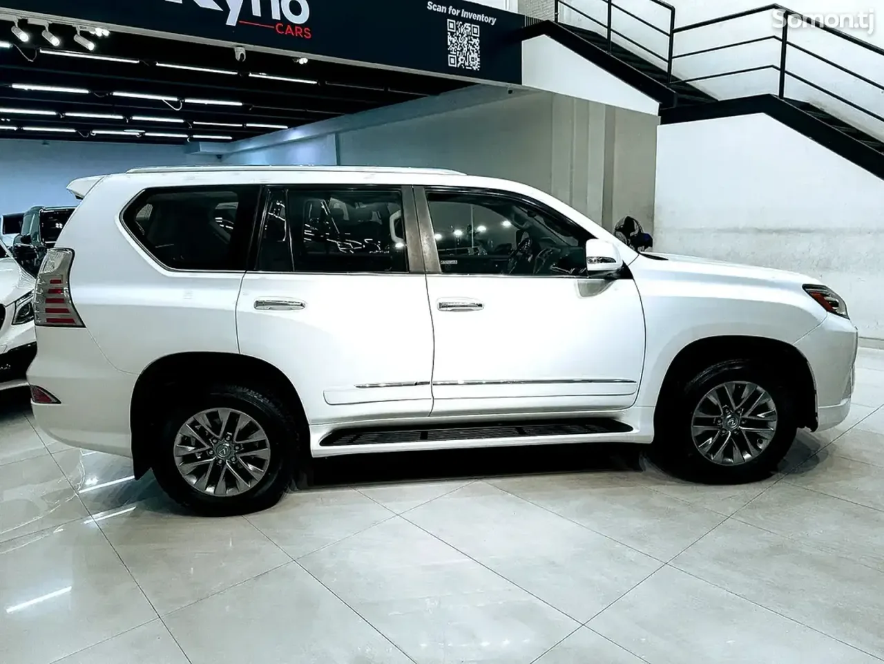 Lexus GX series 2015 · 4.6 AT