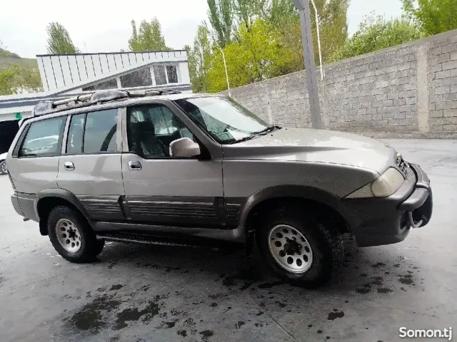 Ssang Yong Musso 2000 · 2.9 MT
