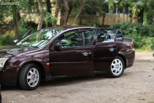 Opel Vectra C 2004 · 1.8 MT
