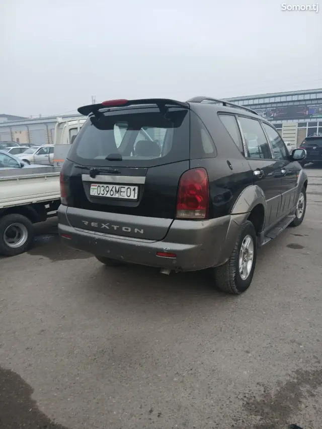 Ssang Yong Rexton 2002 · 2.9 MT