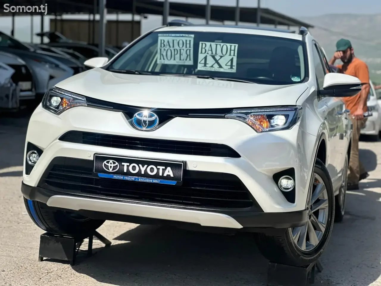 Toyota RAV 4 2017 · 2.5 AT