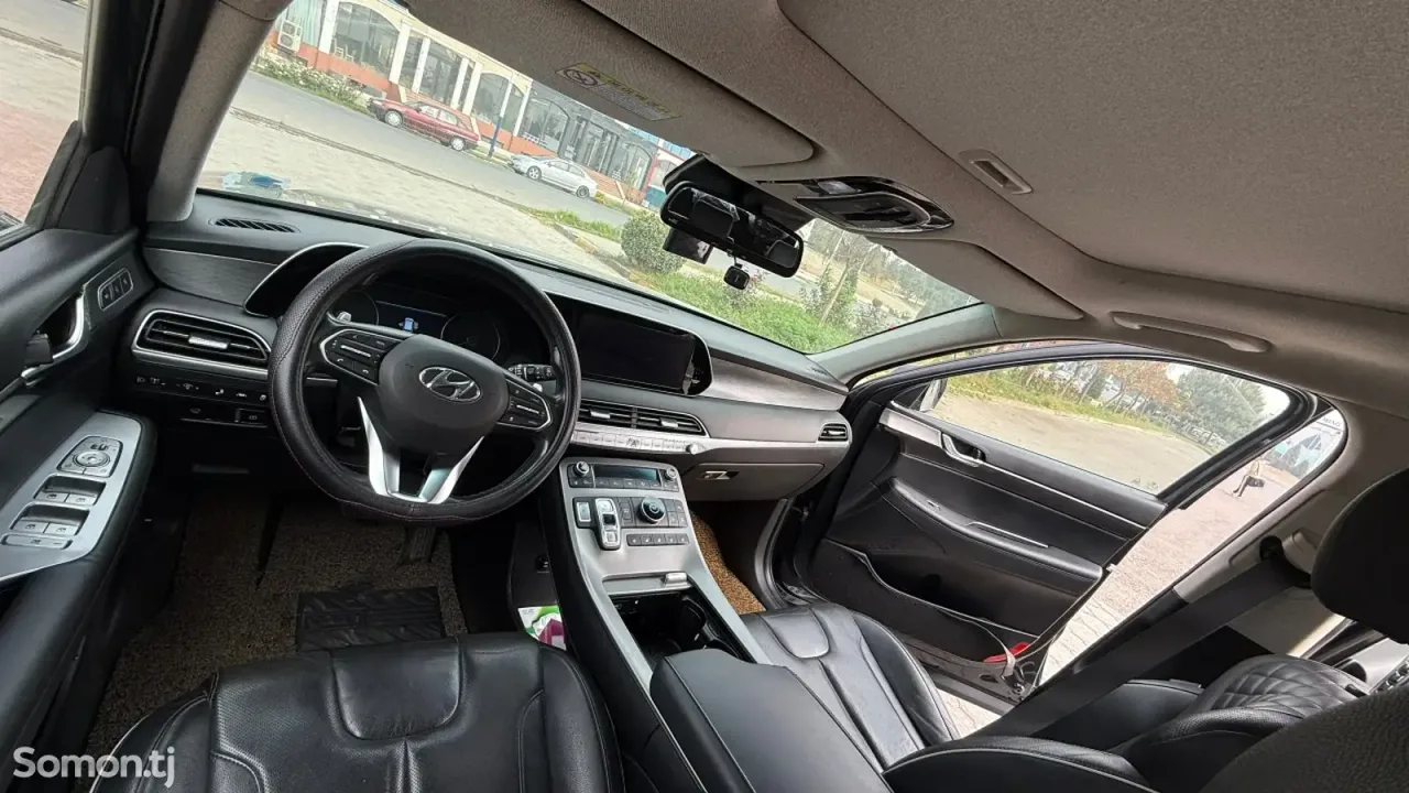 Hyundai Palisade 2019 · 2.2 AT