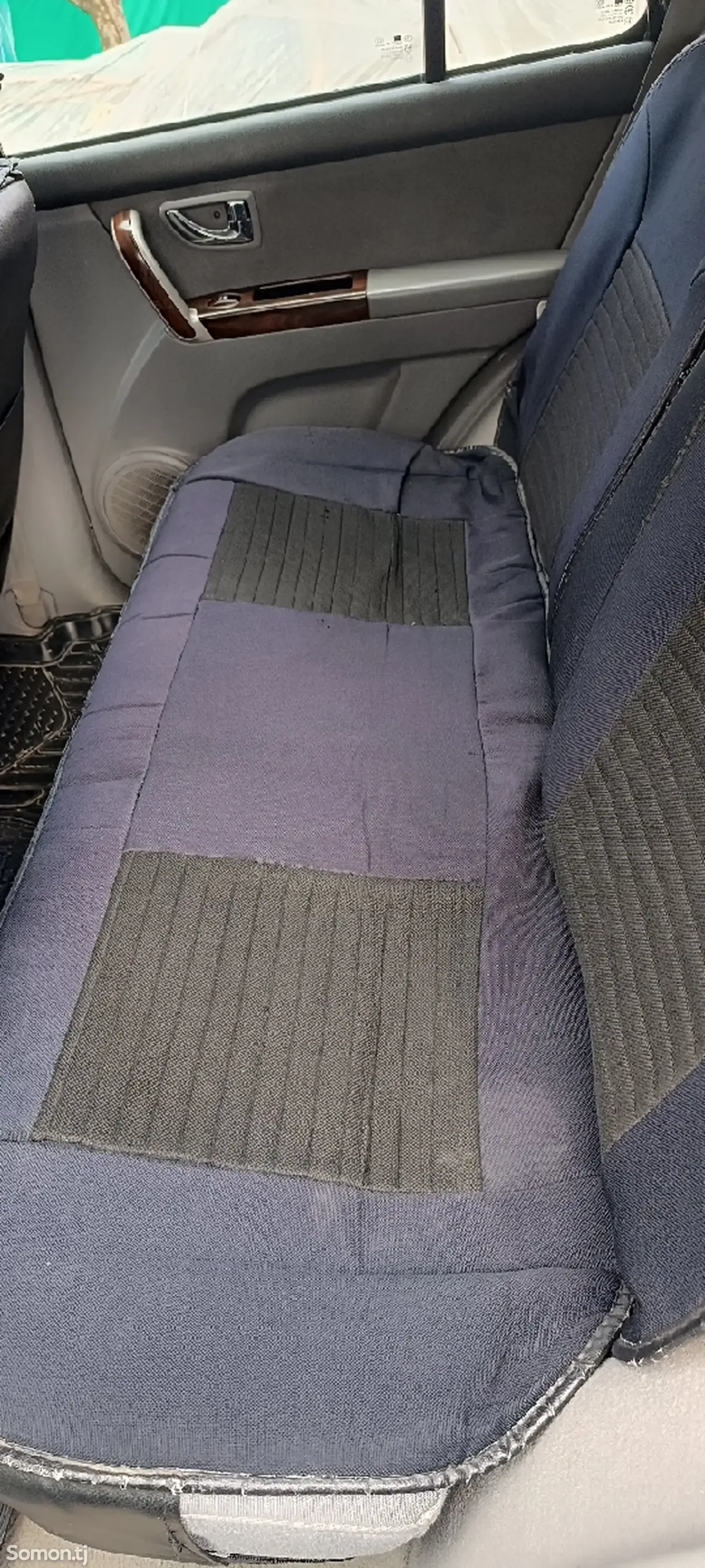 Kia Sorento 2005 · 2.0 MT