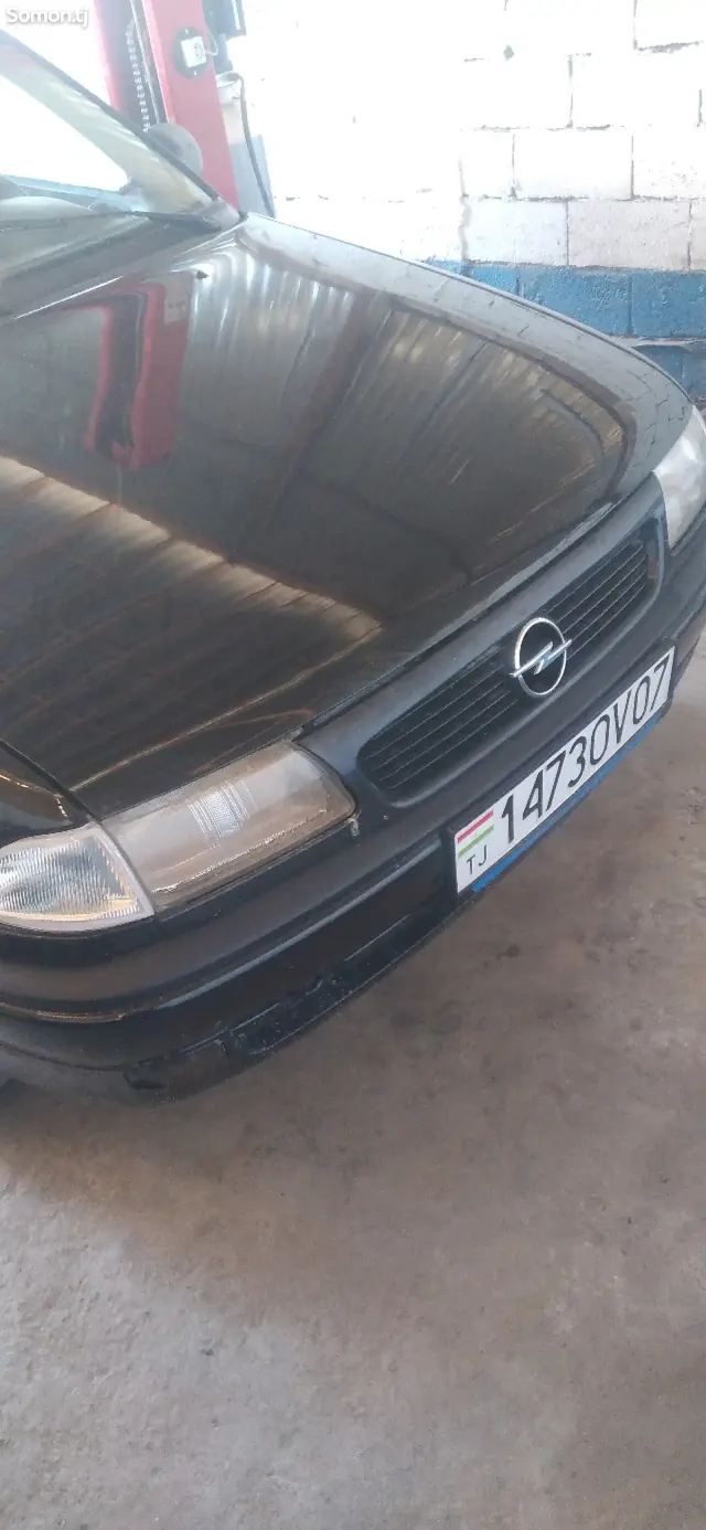 Opel Astra F 1996 · 1.6 MT