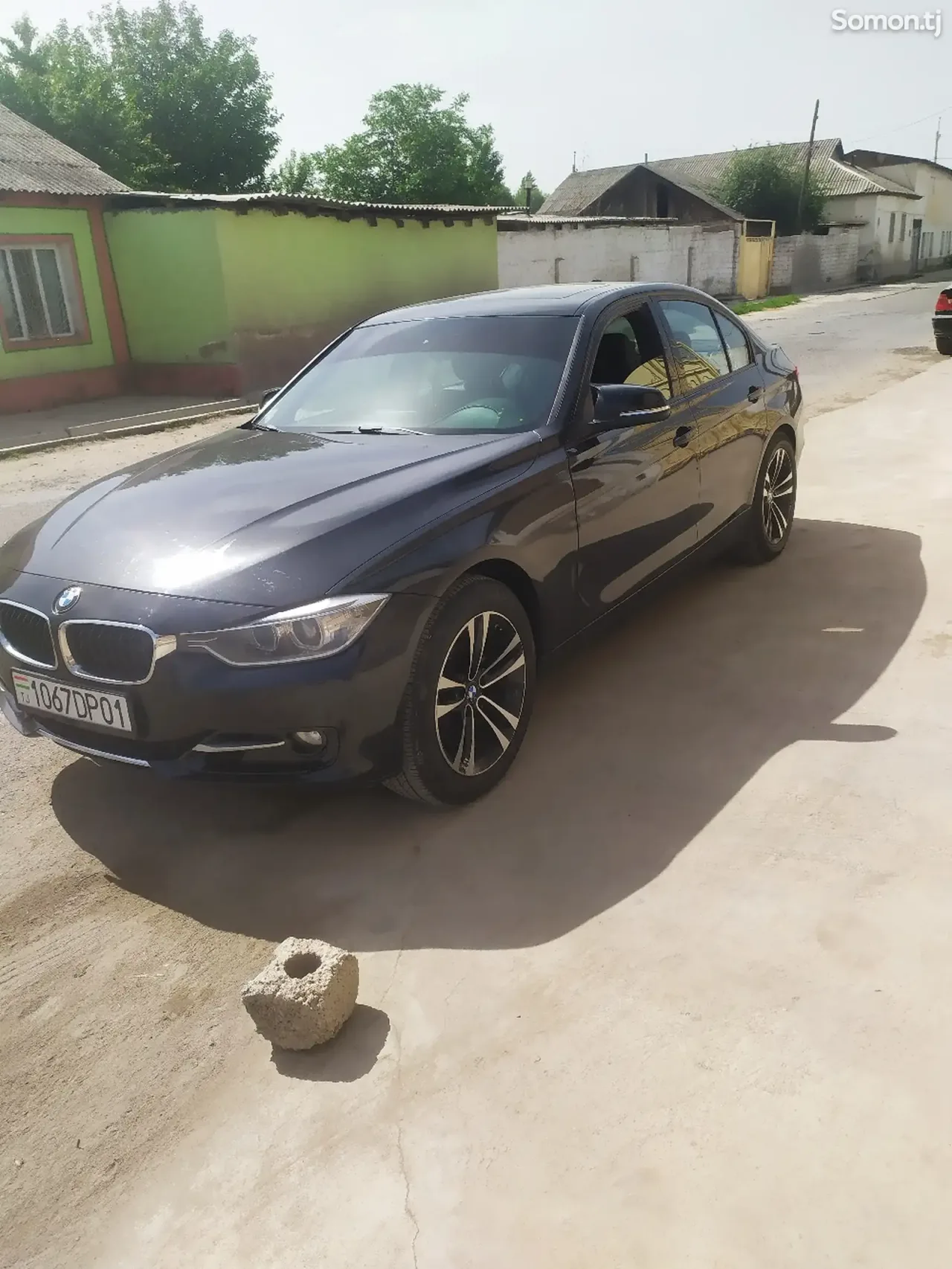 BMW 3 series 2014 · 2.0 AT