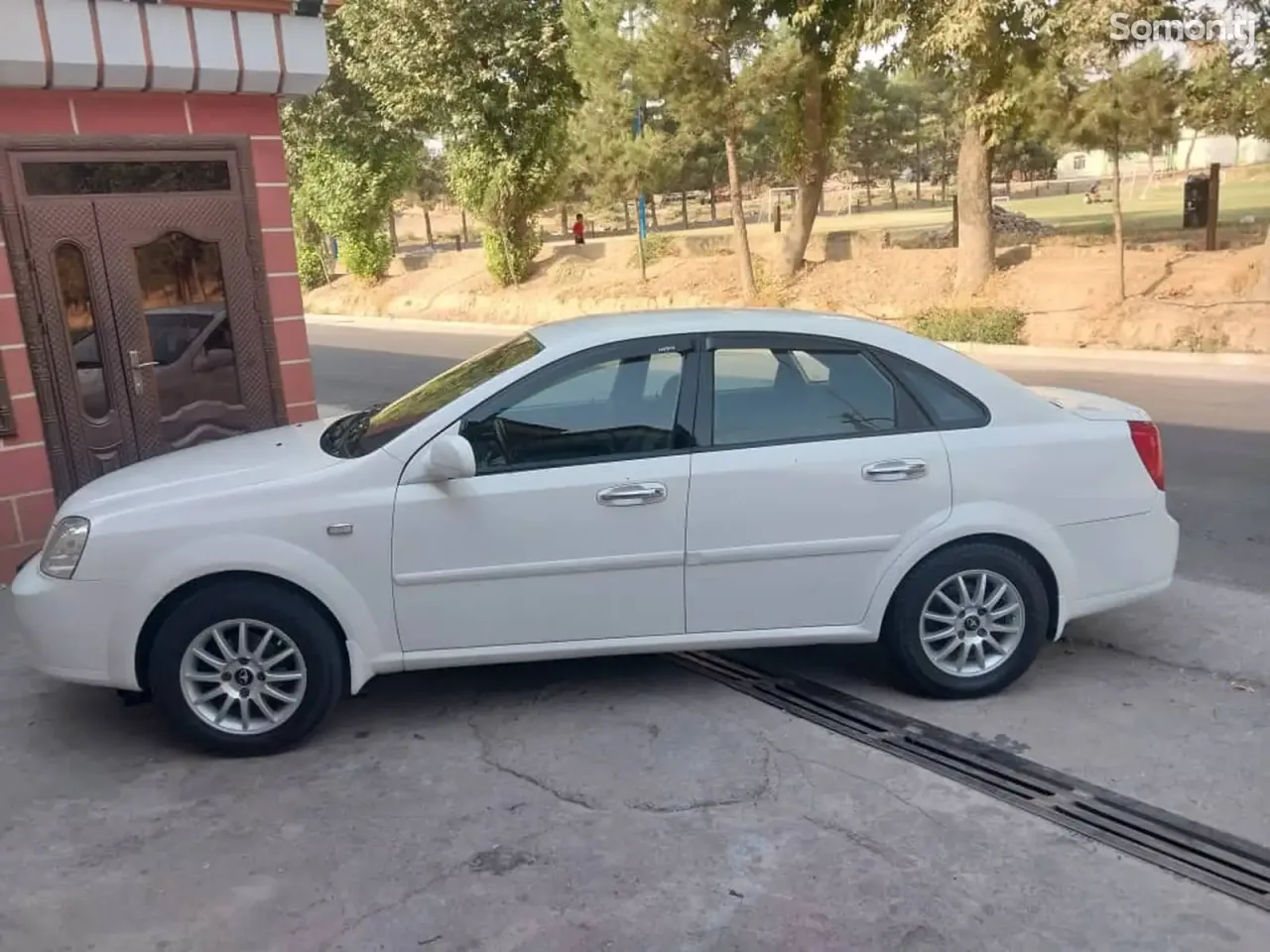 Daewoo Lacetti 2004 · 1.6 MT
