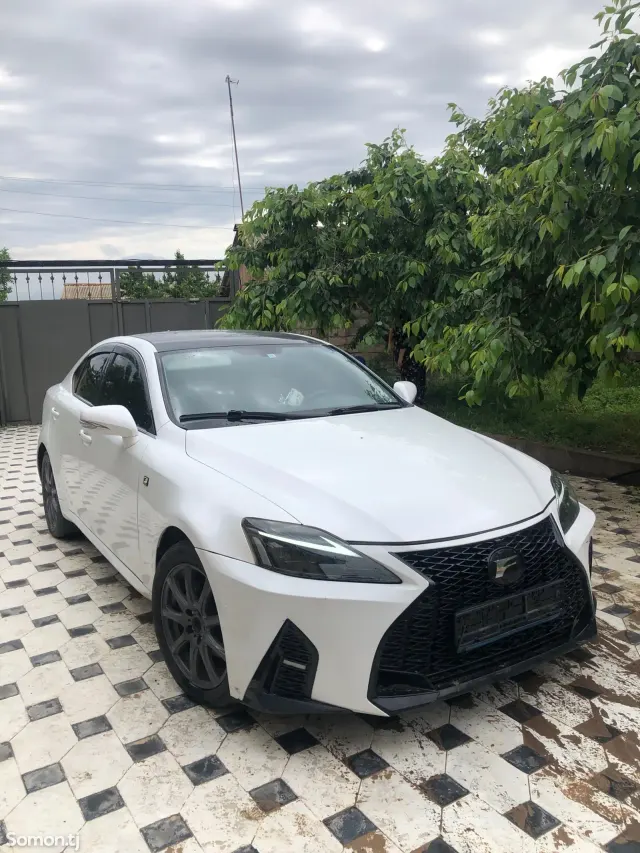 Lexus IS series 2008 · 2.5 AT