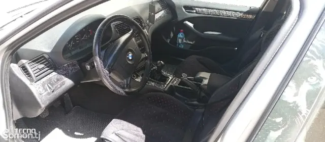 BMW 3 series 2000 · 1.8 MT