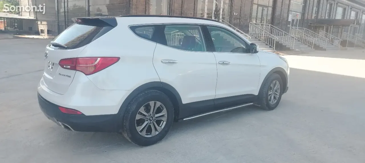 Hyundai Santa Fe 2015 · 2.0 AT