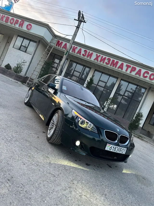 BMW 5 series 2004 · 3.0 AT