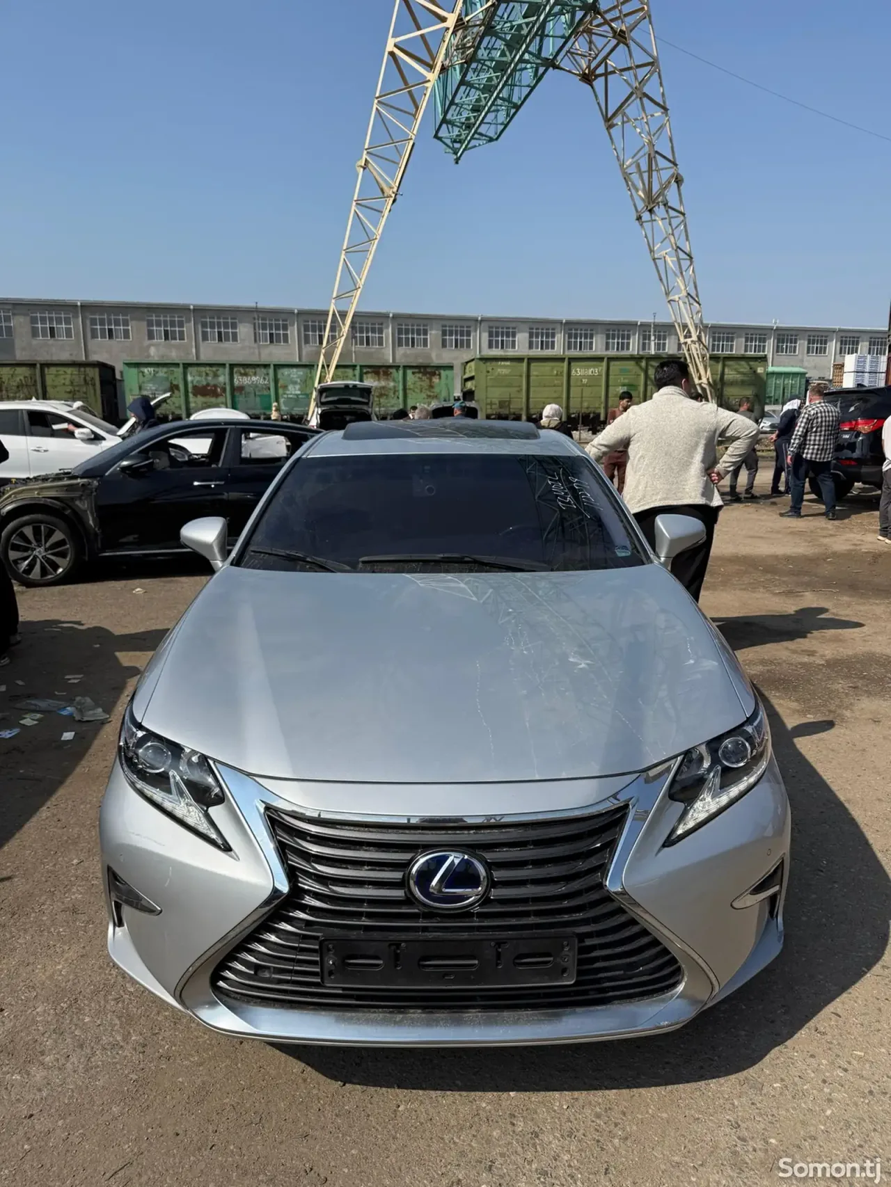 Lexus ES series 2016 · 3.0 AT